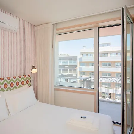 Allegro Boutique By Liiiving Apartman Porto